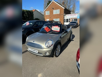 Used MINI Convertible 2009 for sale - 78146085: Photo