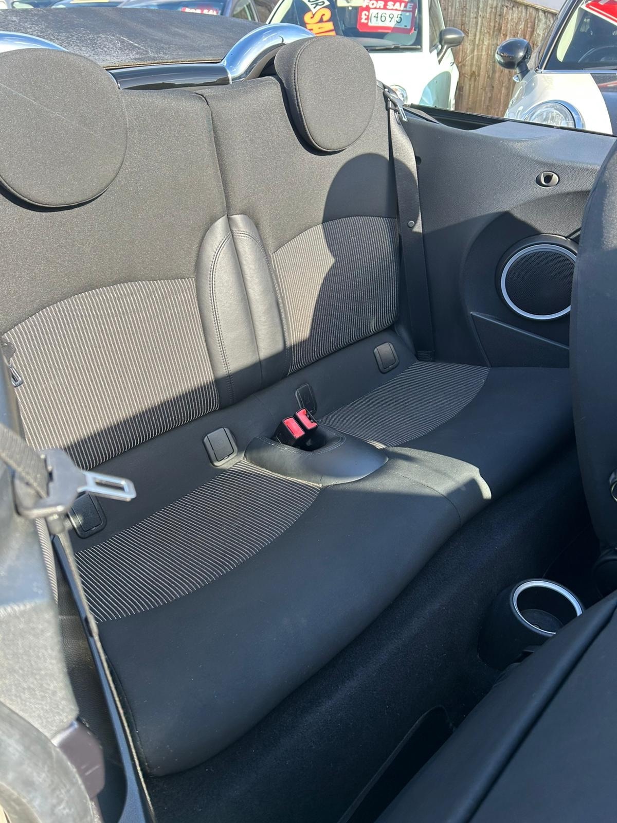 Used MINI Convertible 2009 for sale - 78146085: Photo 9