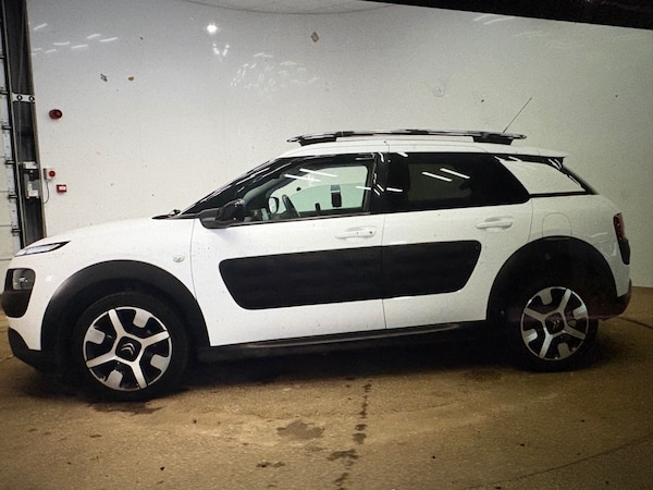 Used Citroen C4 Cactus 2015 for sale - 76225383: Photo 1