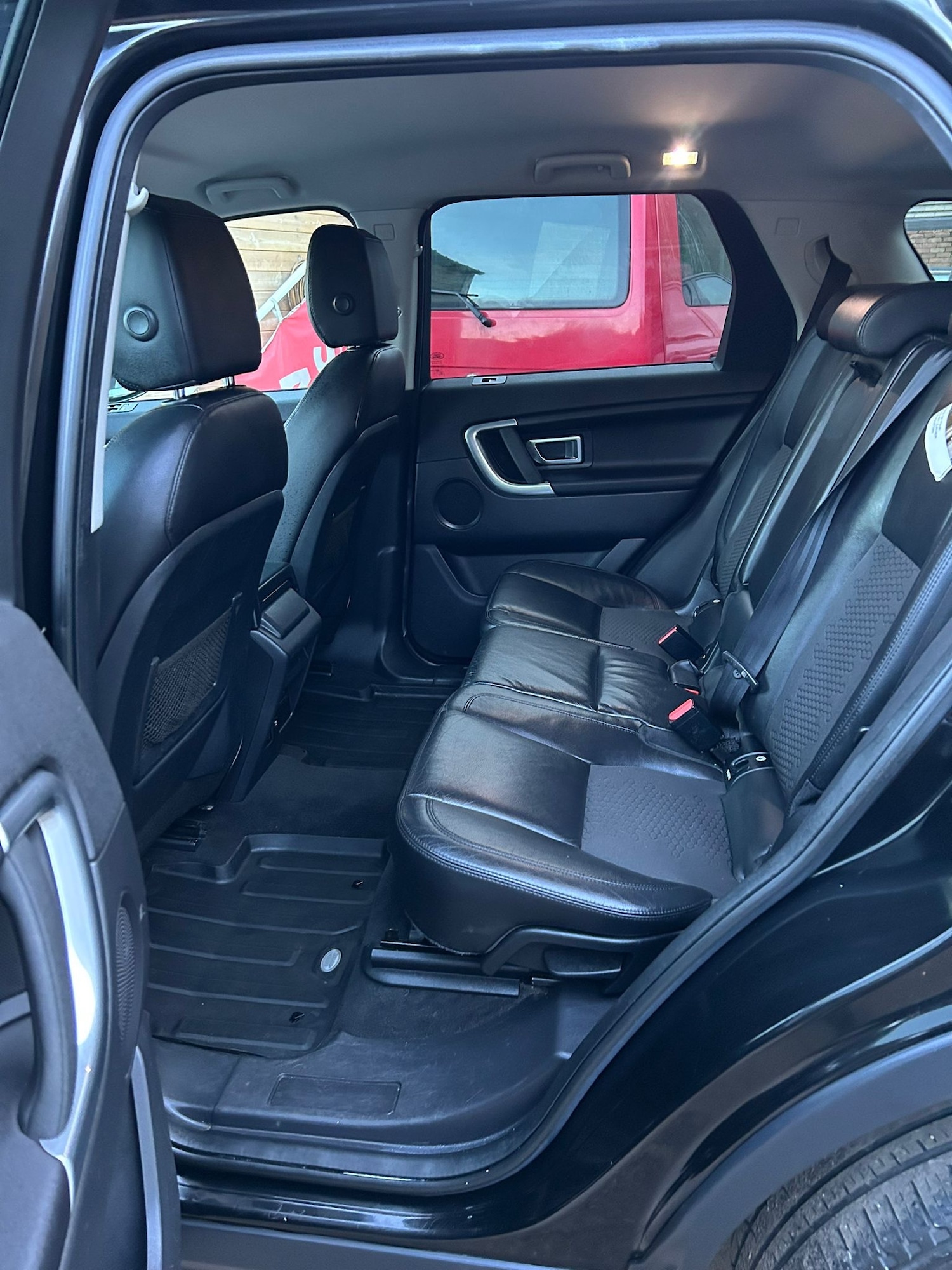 Used Land Rover Discovery Sport 2017 for sale - 77409721: Photo 14