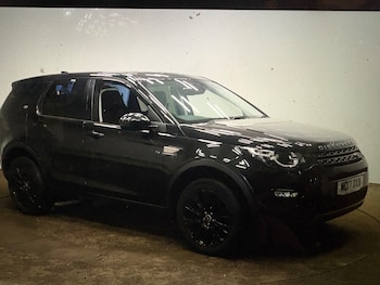 Used Land Rover Discovery Sport 2017 for sale - 77409721: Photo