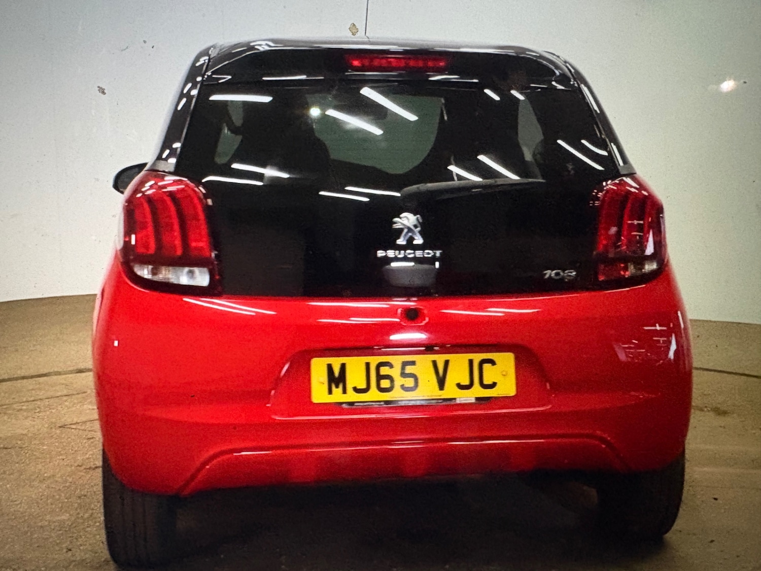Used Peugeot 108 2015 for sale - 76293410: Photo 2