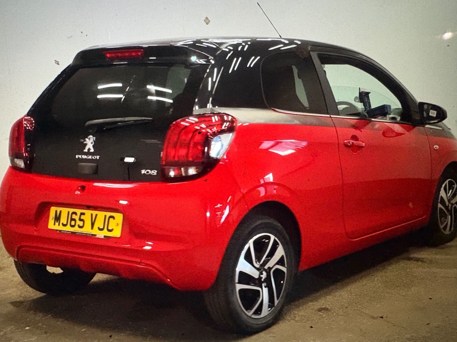 Used Peugeot 108 2015 for sale - 76293410: Photo 7