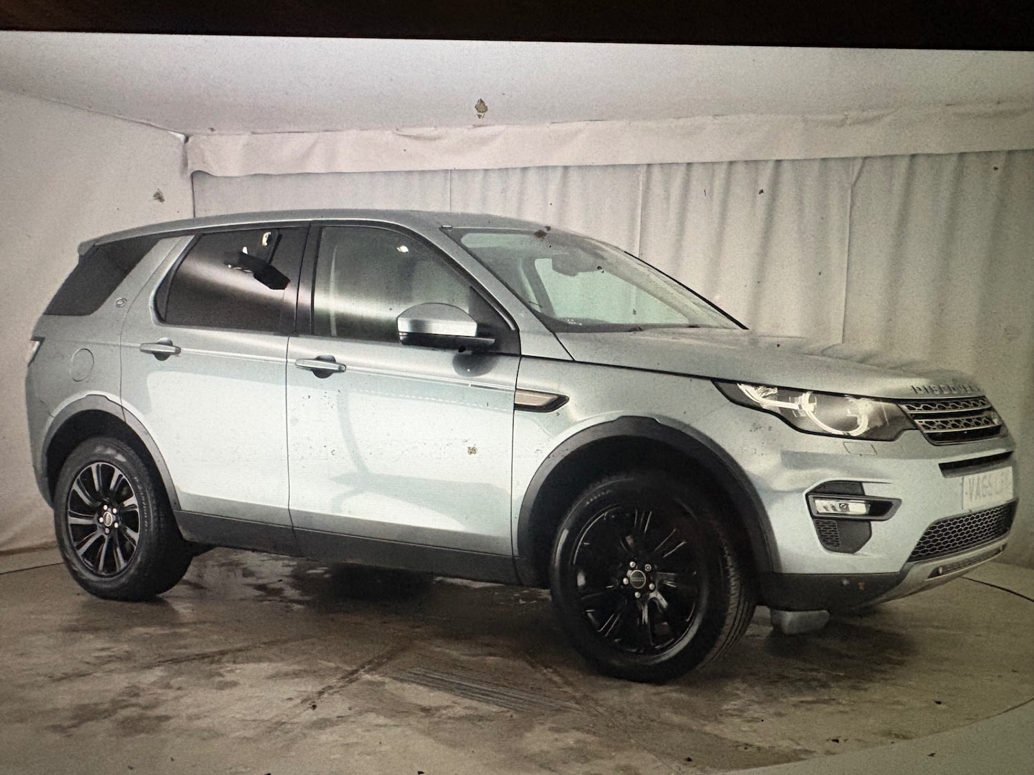 Used Land Rover Discovery Sport 2016 for sale - 76799593: Photo 1