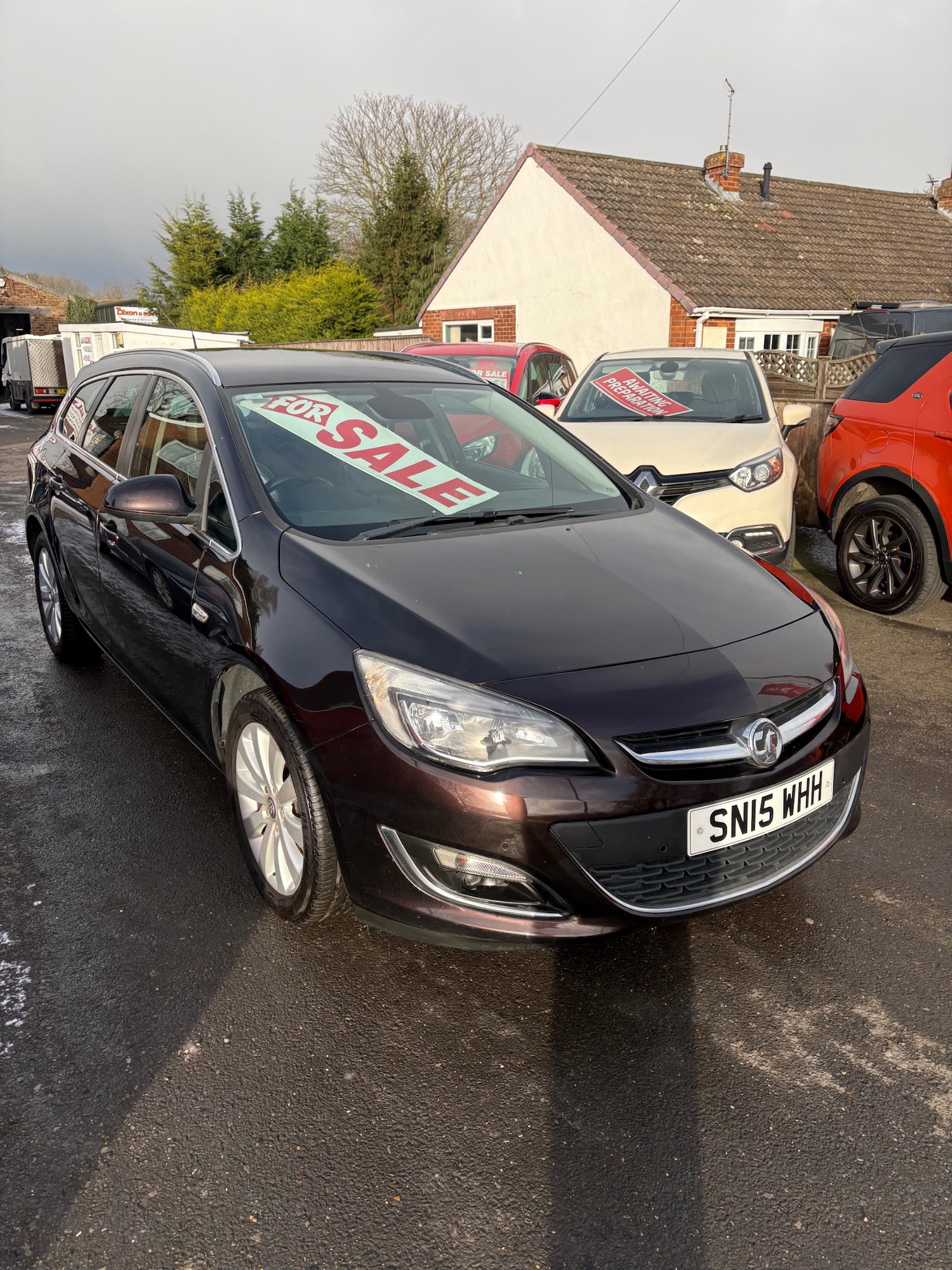 Used Vauxhall Astra 2015 for sale - 77107884: Photo 1