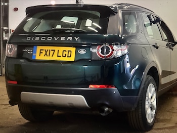 Used Land Rover Discovery Sport 2017 for sale - 78403288: Photo