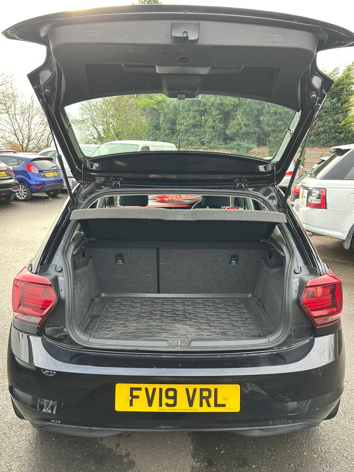 Used Volkswagen Polo 2019 for sale - 76596650: Photo 10