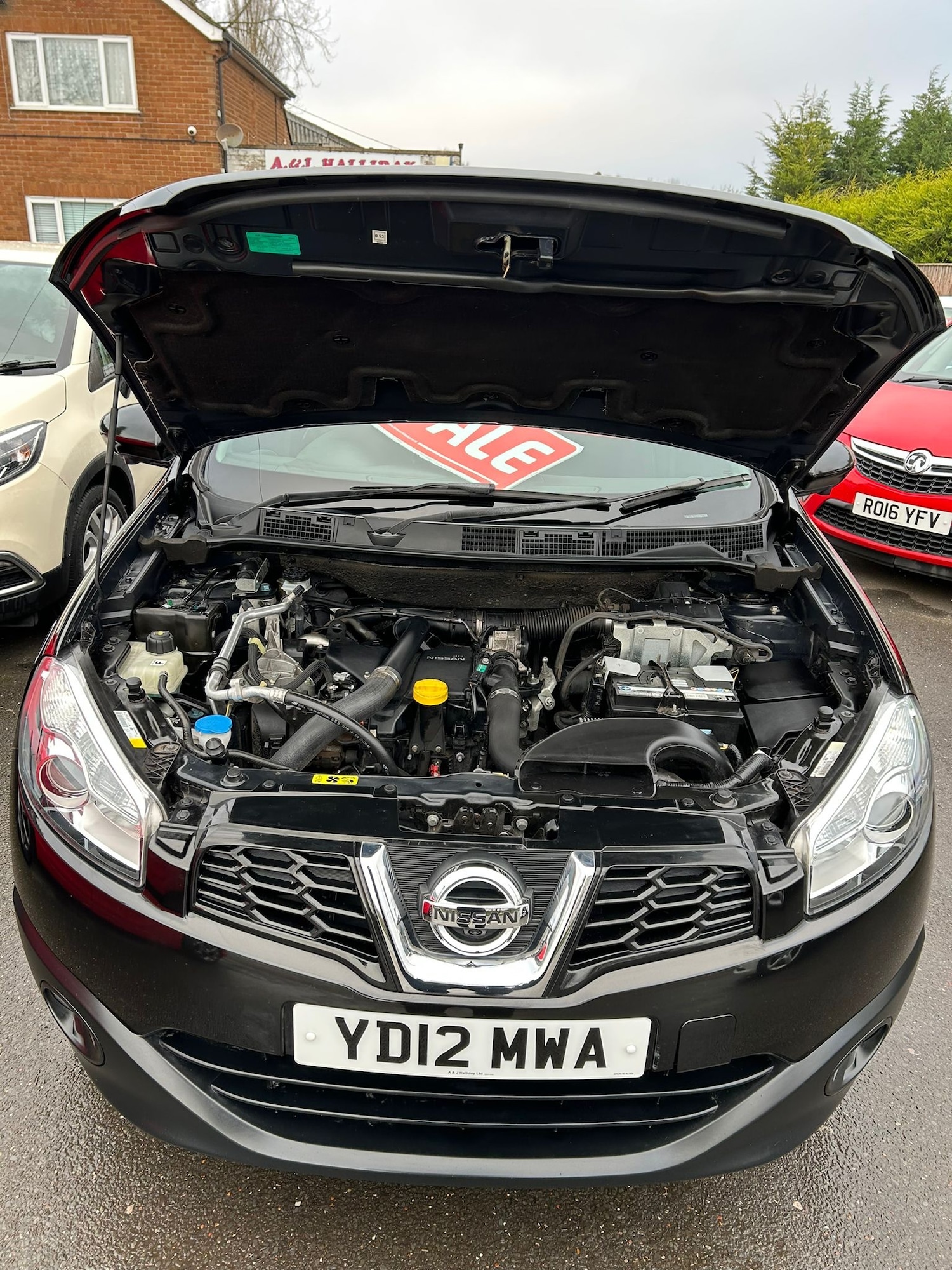 Used Nissan Qashqai 2012 for sale - 77089455: Photo 13