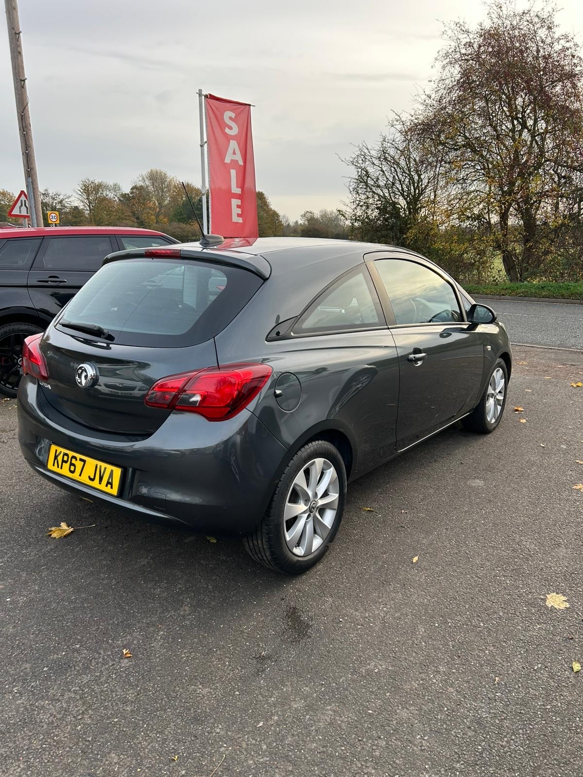 Used Vauxhall Corsa 2017 for sale - 76596643: Photo 2