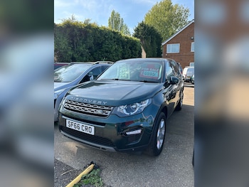 Used Land Rover Discovery Sport 2016 for sale - 78633784: Photo