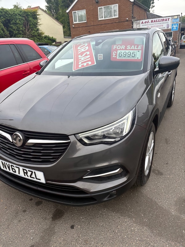 Used Vauxhall Grandland X 2018 for sale - 74836175: Photo 2