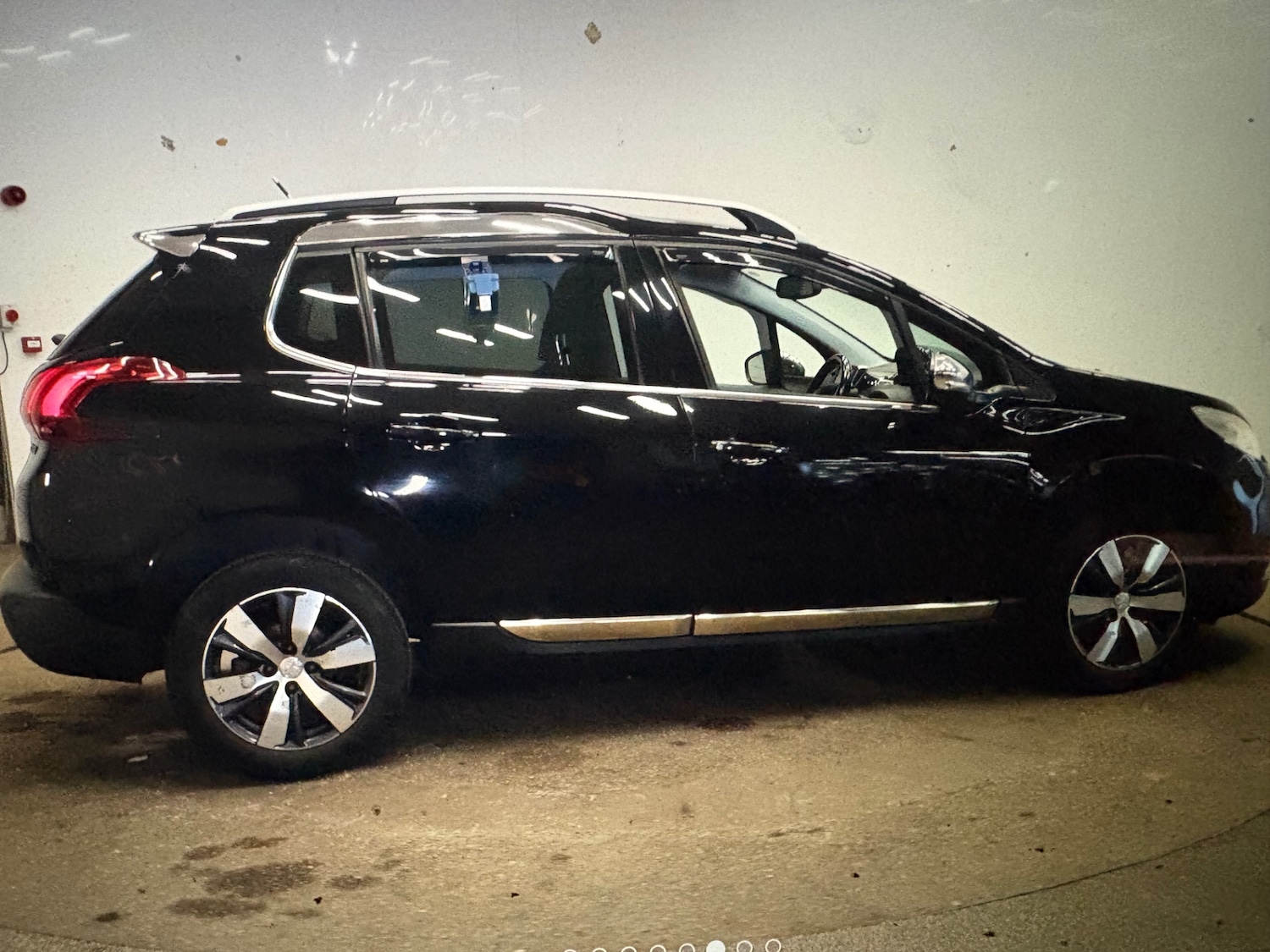 Used Peugeot 2008 2016 for sale - 76225390: Photo 6