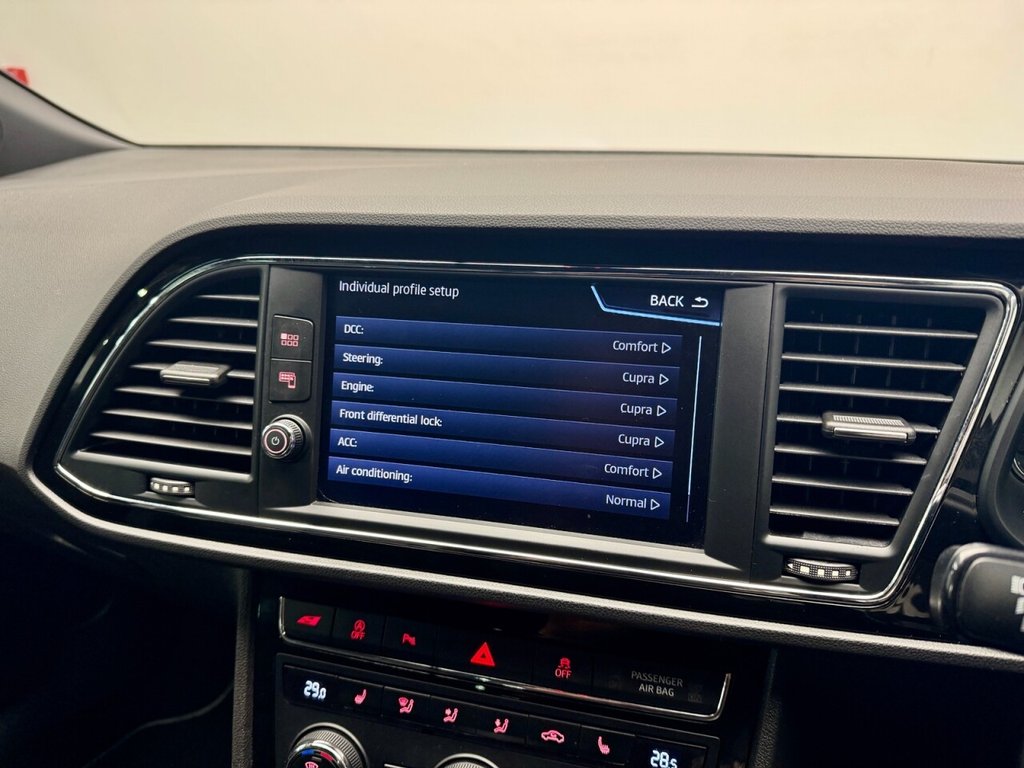 Used SEAT Leon 2018 for sale - 77642496: Photo 48