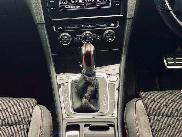 Used Volkswagen Golf 2019 for sale - 76105671: Photo 17