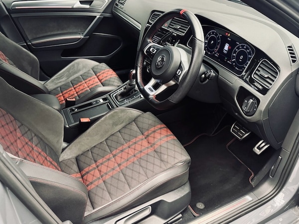 Used Volkswagen Golf 2019 for sale - 76105671: Photo 20