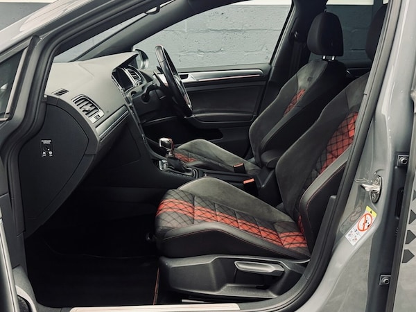 Used Volkswagen Golf 2019 for sale - 76105671: Photo 26