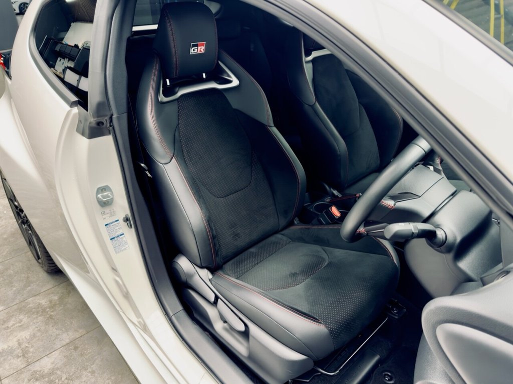 Used Toyota Yaris 2023 for sale - 77534292: Photo 3