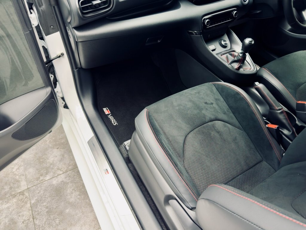 Used Toyota Yaris 2023 for sale - 77534292: Photo 32