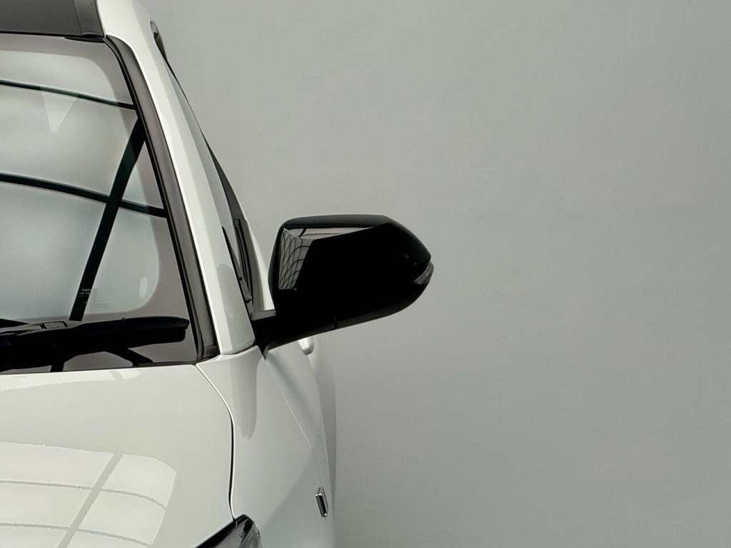 Used Toyota Yaris 2023 for sale - 77534292: Photo 39