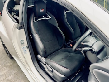 Used Toyota Yaris 2023 for sale - 77534292: Photo