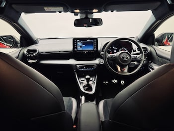 Used Toyota Yaris 2022 for sale - 75937372: Photo