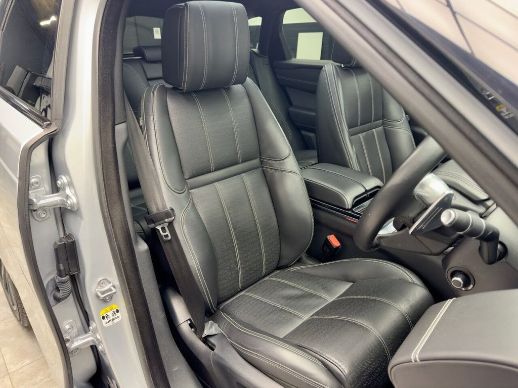 Used Land Rover Range Rover Velar 2019 for sale - 77534338: Photo 8
