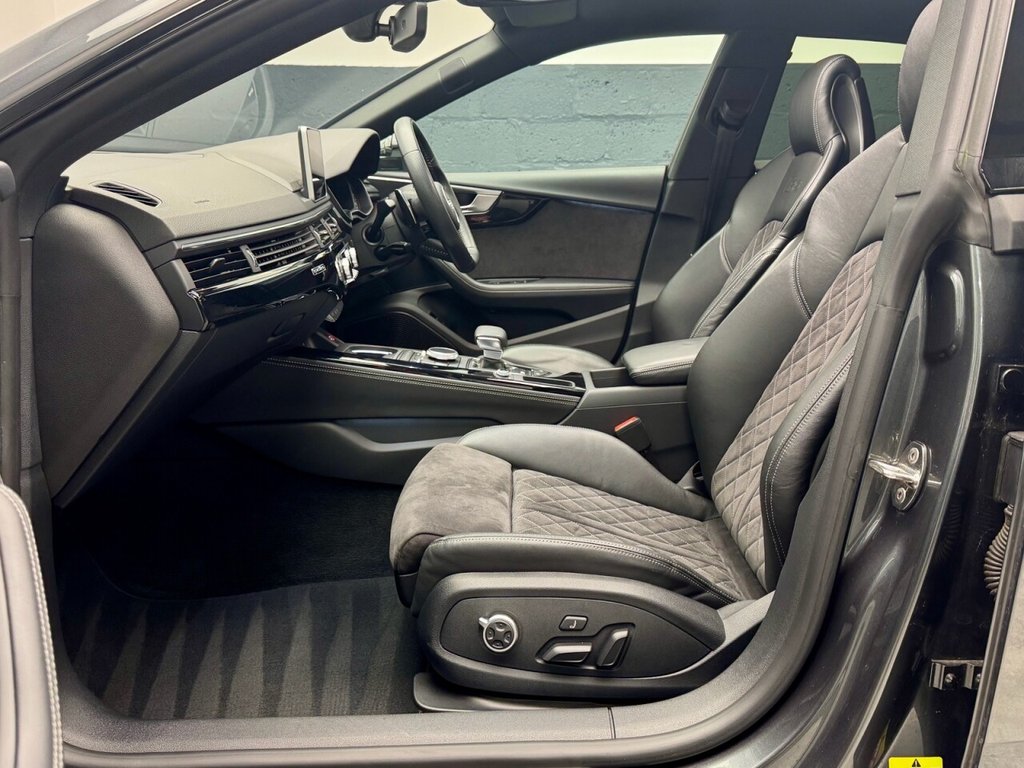 Used Audi RS5 2019 for sale - 76481667: Photo 23