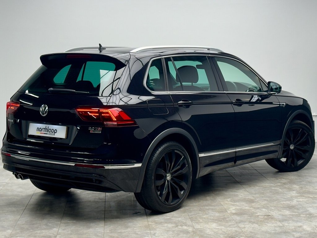 Used Volkswagen Tiguan 2017 for sale - 76820183: Photo 2