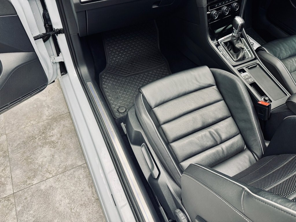 Used Volkswagen Golf 2017 for sale - 76604559: Photo 27