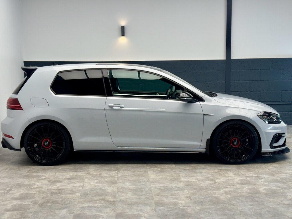 Used Volkswagen Golf 2017 for sale - 76604559: Photo 31