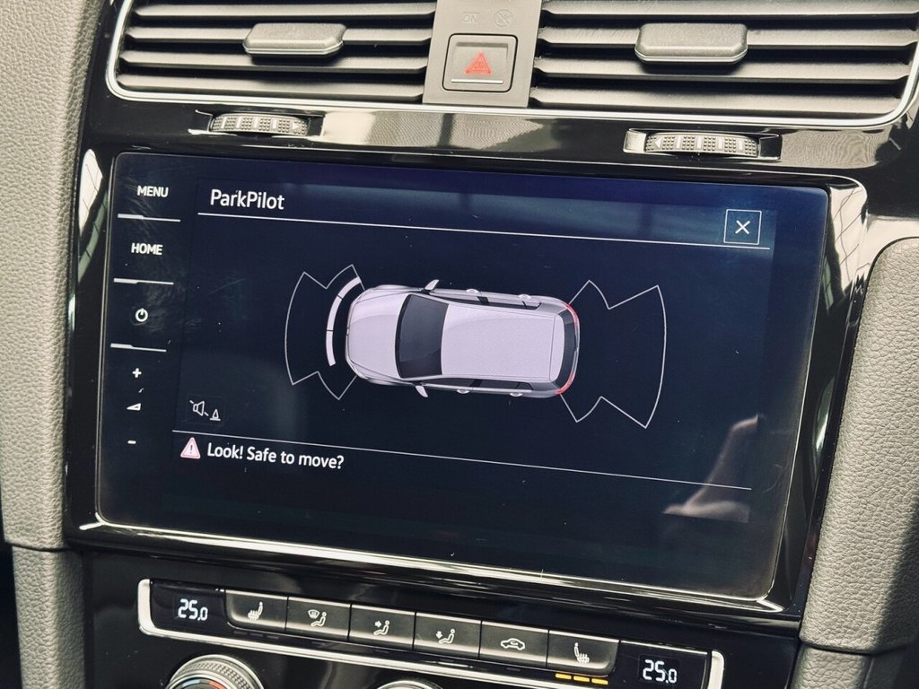 Used Volkswagen Golf 2017 for sale - 76604559: Photo 38