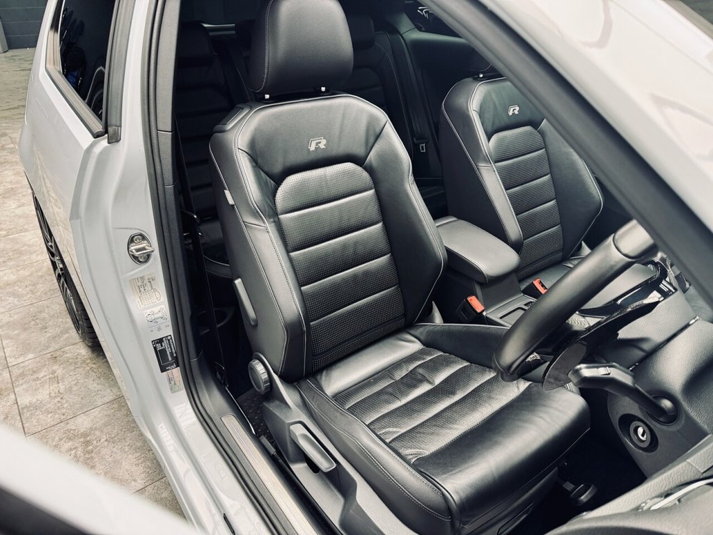 Used Volkswagen Golf 2017 for sale - 76604559: Photo 4