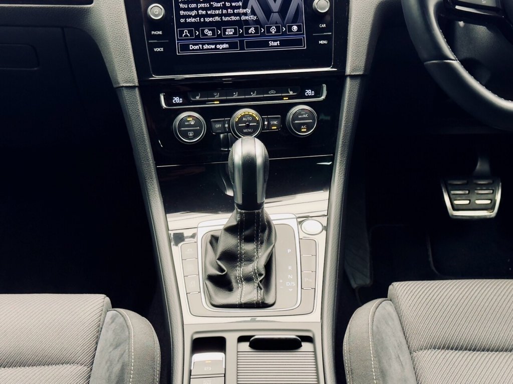 Used Volkswagen Golf 2019 for sale - 76570012: Photo 27