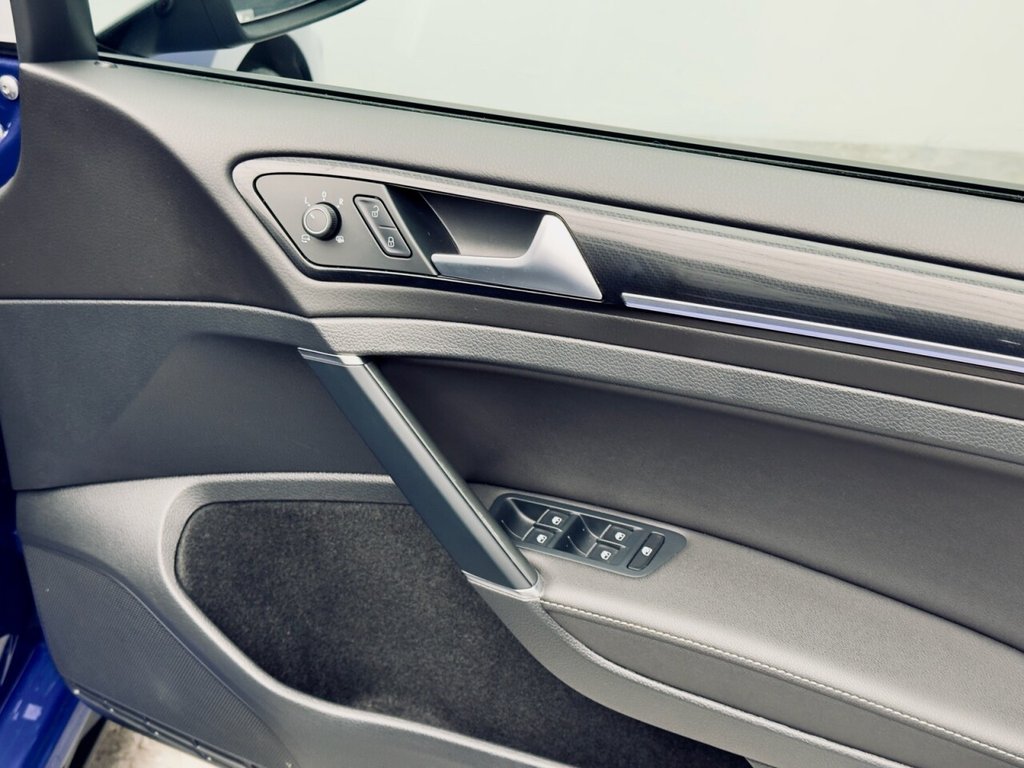 Used Volkswagen Golf 2019 for sale - 76570012: Photo 34