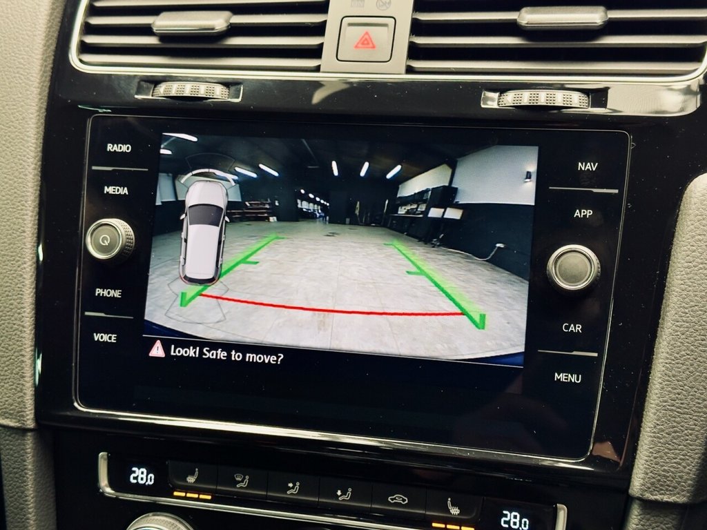 Used Volkswagen Golf 2019 for sale - 76570012: Photo 5