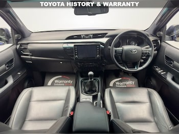 Used Toyota Hilux 2023 for sale - 79370765: Photo