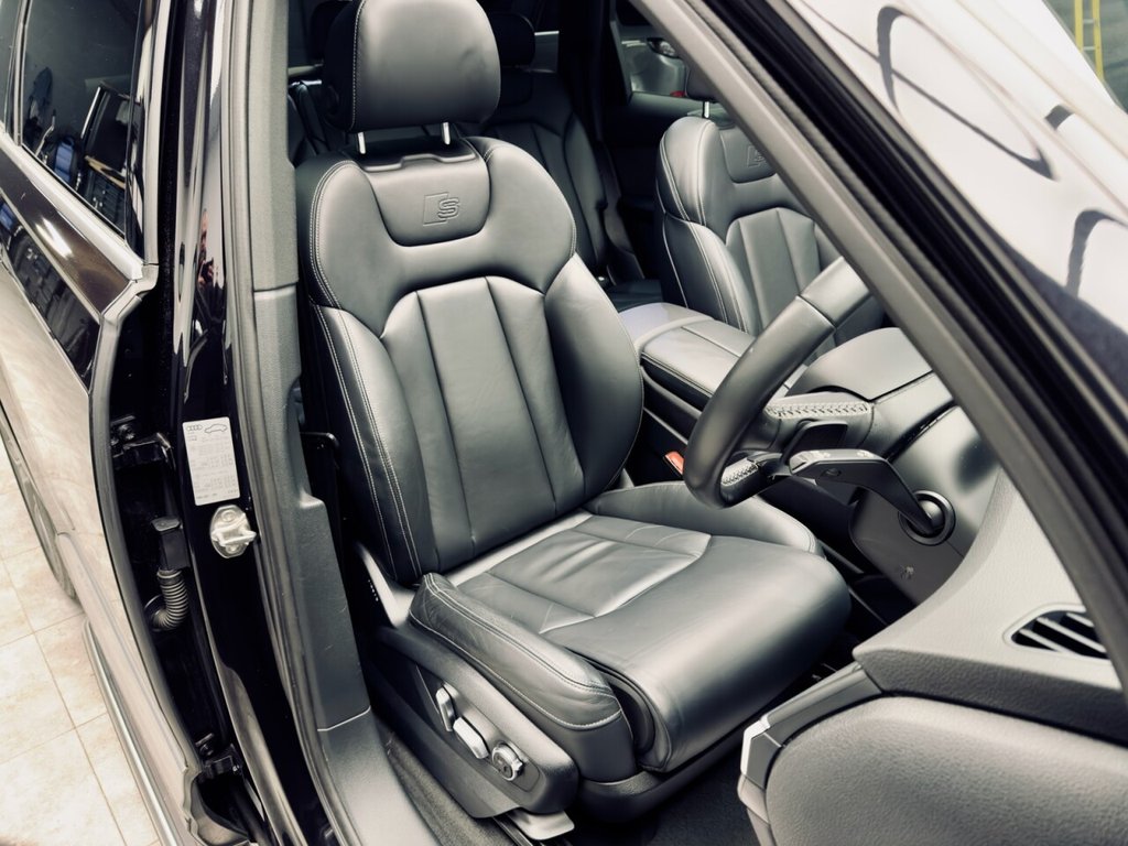 Used Audi Q7 2018 for sale - 77436680: Photo 3