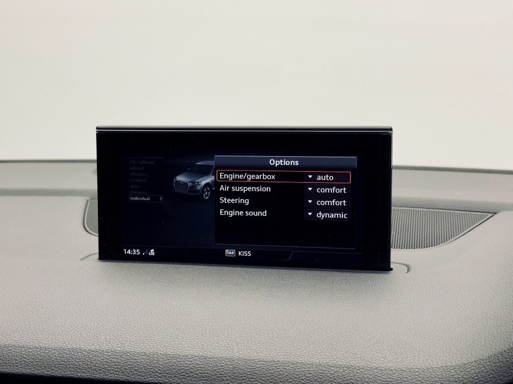 Used Audi Q7 2018 for sale - 77436680: Photo 35