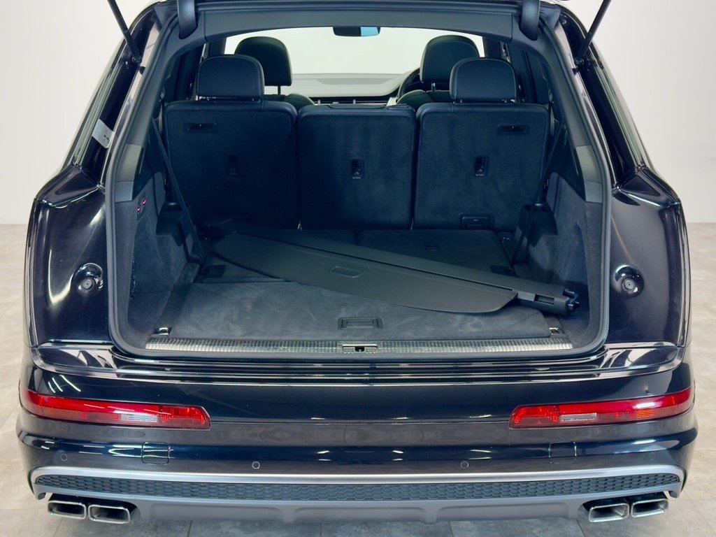 Used Audi Q7 2018 for sale - 77436680: Photo 48