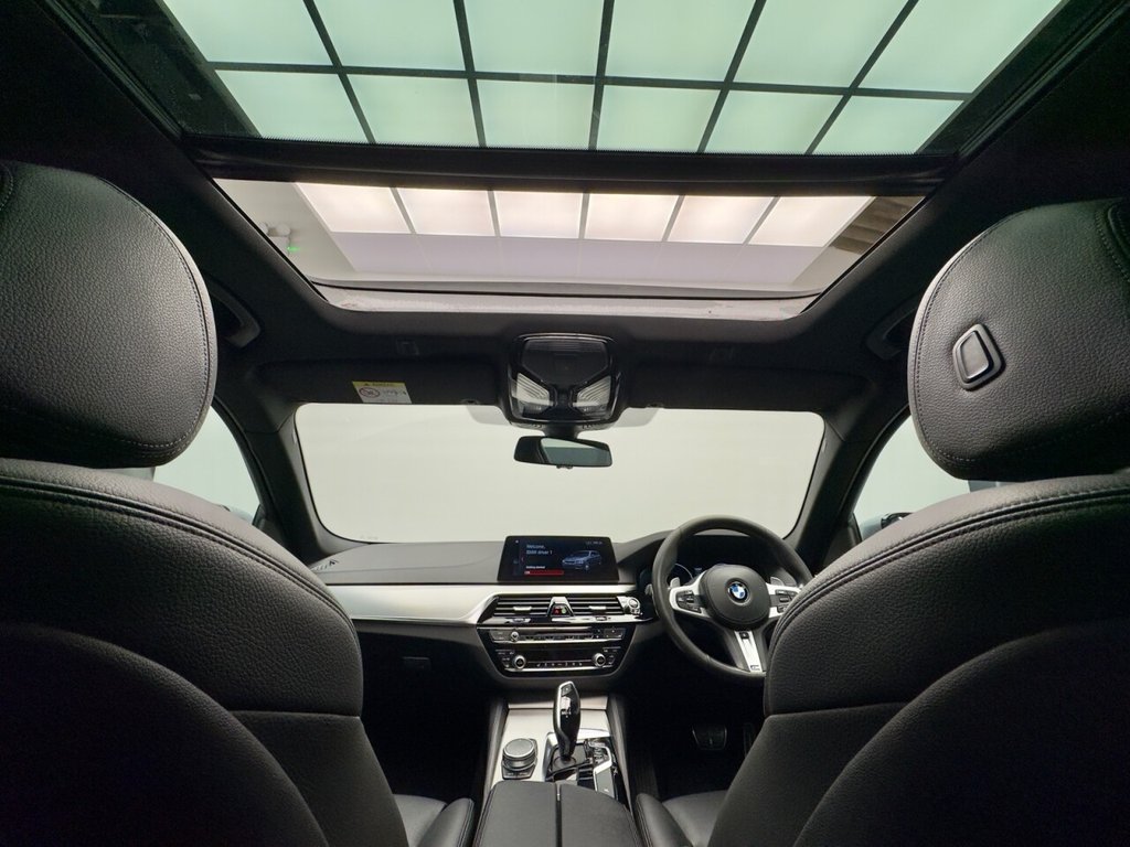 Used BMW 5 Series 2019 for sale - 77313223: Photo 4