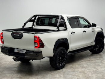 Used Toyota Hilux 2022 for sale - 79493694: Photo