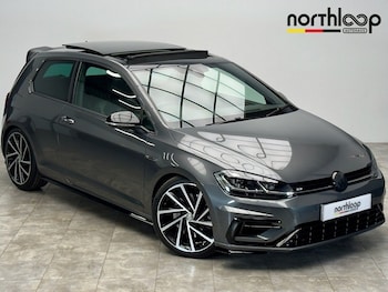 Used Volkswagen Golf 2019 for sale - 78330275: Photo
