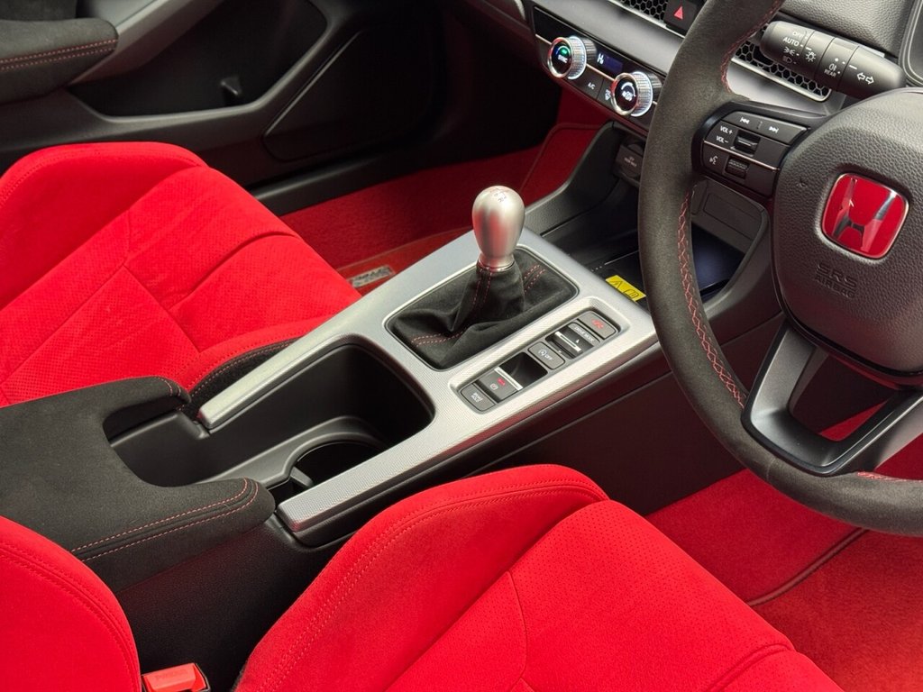 Used Honda Civic 2023 for sale - 76686605: Photo 24