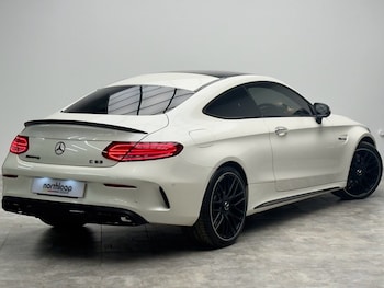 Used Mercedes-Benz C-Class 2017 for sale - 76105725: Photo 2