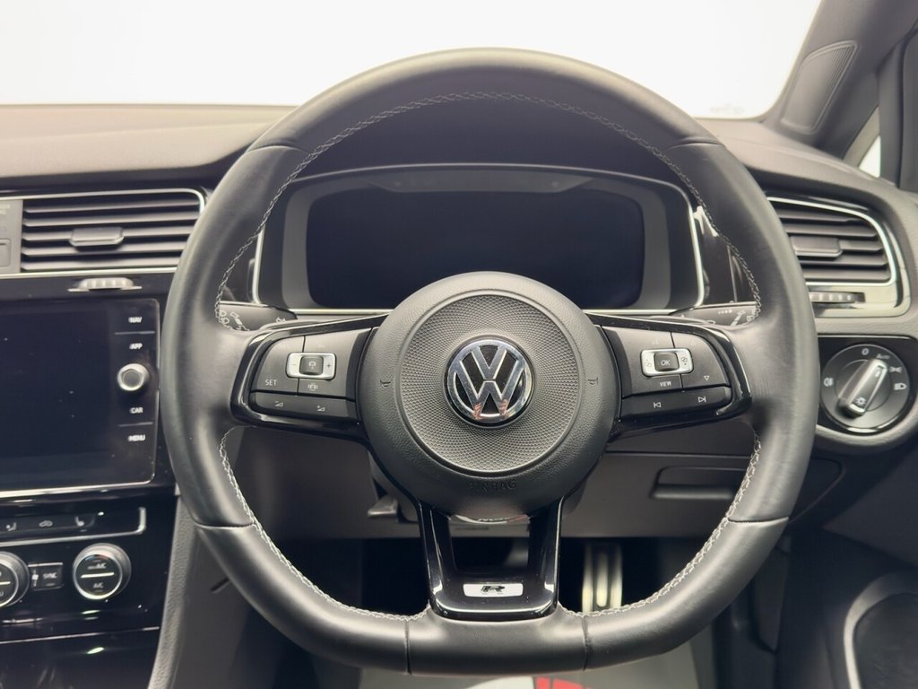Used Volkswagen Golf 2019 for sale - 77820913: Photo 37