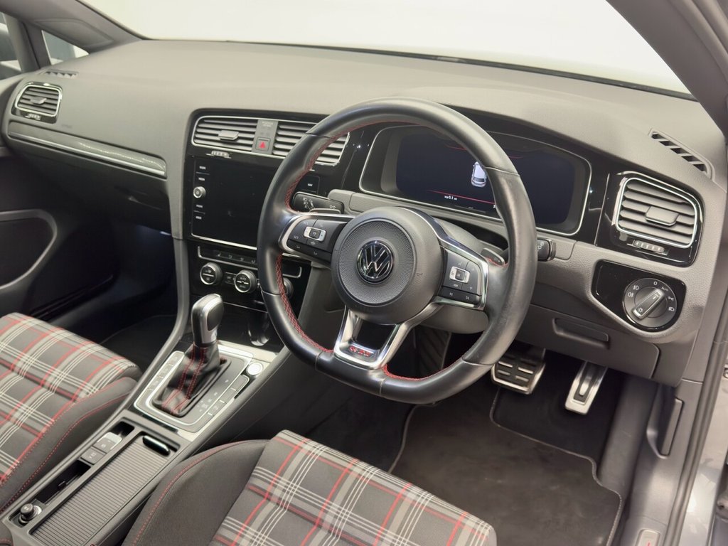 Used Volkswagen Golf 2019 for sale - 77692674: Photo 12