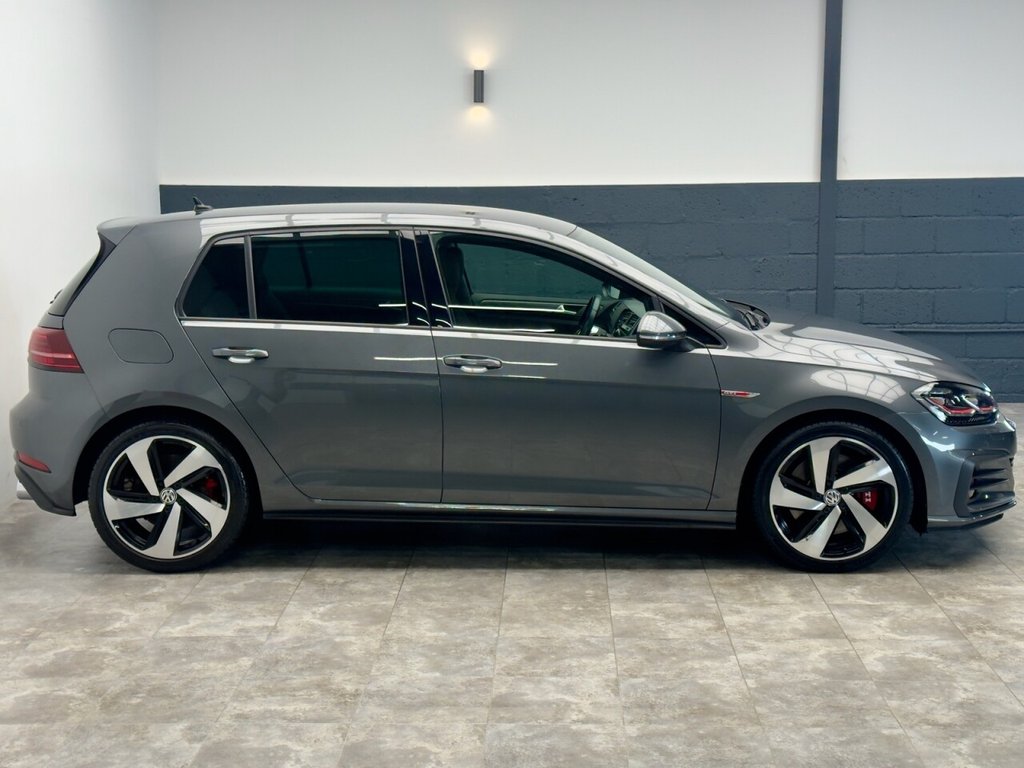 Used Volkswagen Golf 2019 for sale - 77692674: Photo 30