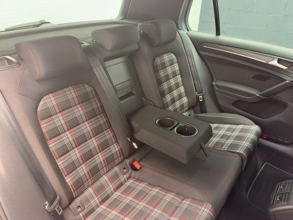 Used Volkswagen Golf 2019 for sale - 77692674: Photo 31