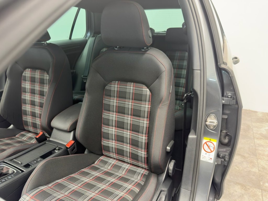 Used Volkswagen Golf 2019 for sale - 77692674: Photo 35