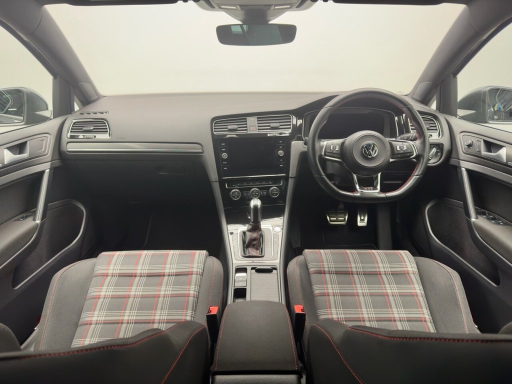 Used Volkswagen Golf 2019 for sale - 77692674: Photo 4